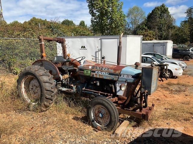 Ford 2810 小型拖拉机