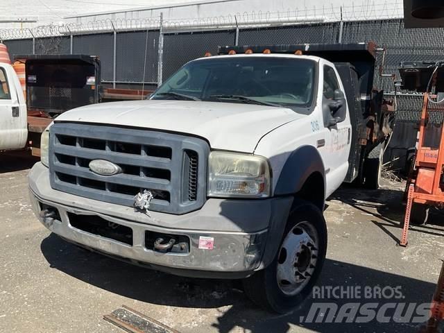 Ford 550 自卸式货车