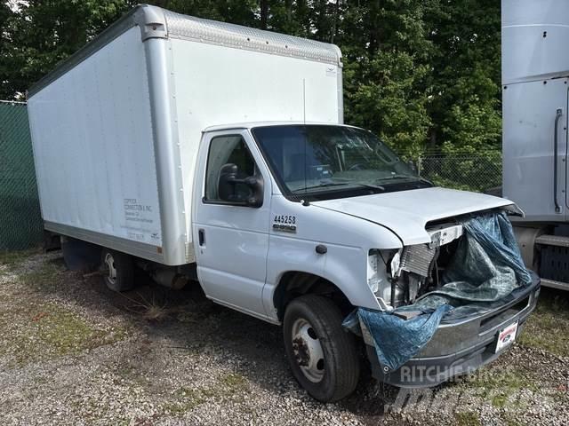 Ford E-350 厢式货车