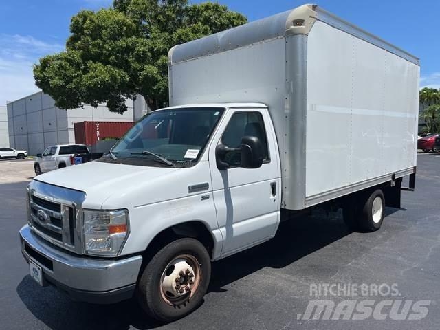 Ford E-350 厢式货车