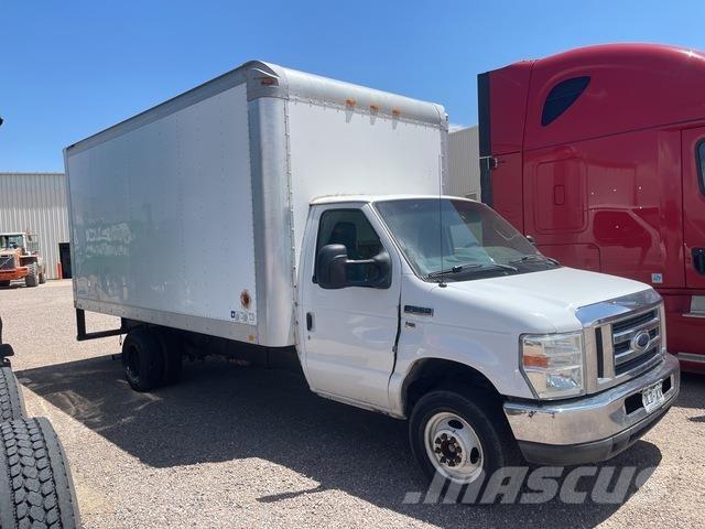 Ford E-350 厢式货车