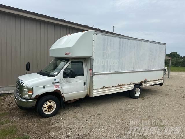Ford E-350 厢式货车