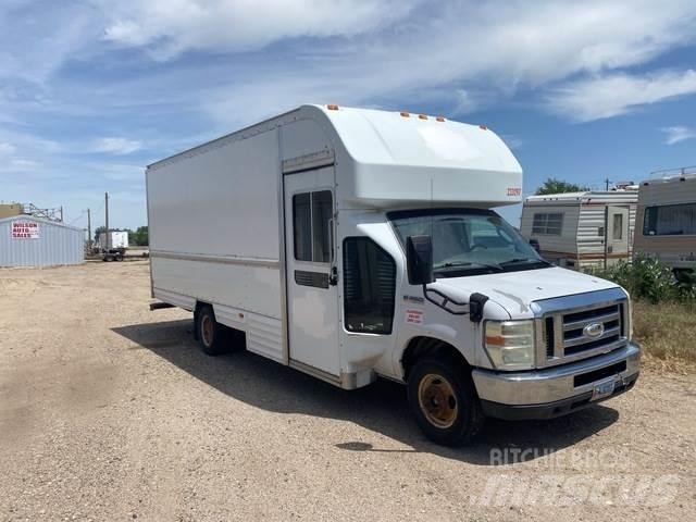 Ford E-350 厢式货车
