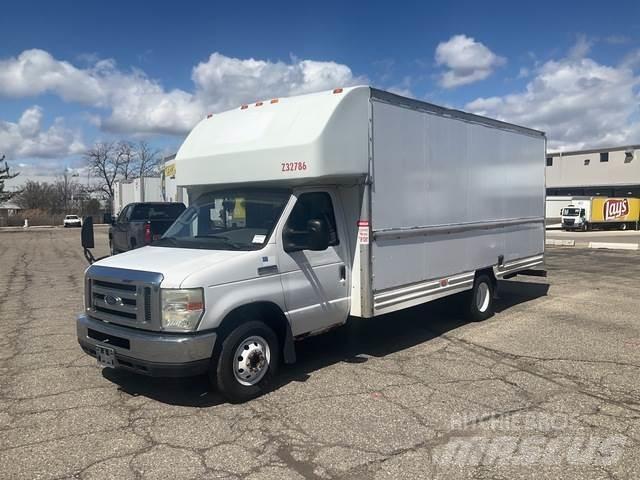 Ford E-350 厢式货车