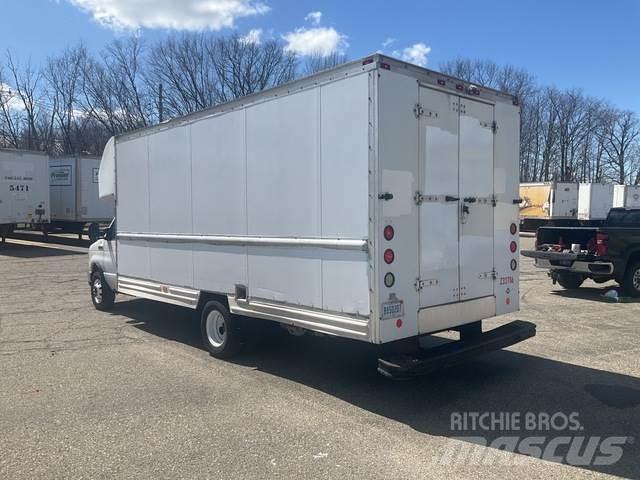 Ford E-350 厢式货车