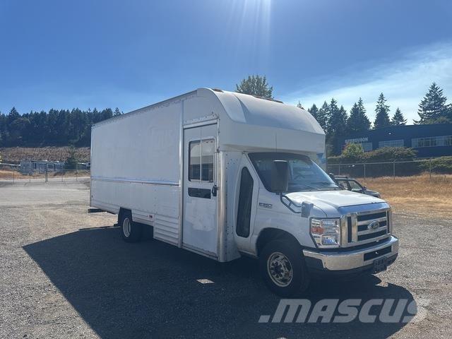 Ford E-350 厢式货车