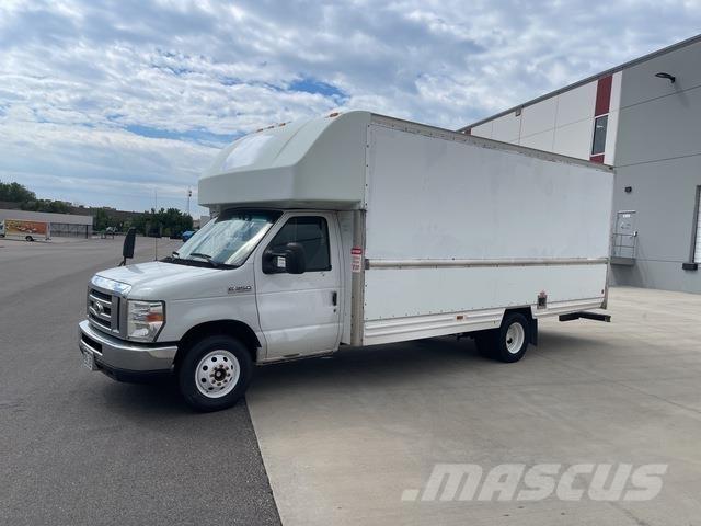 Ford E-350 厢式货车