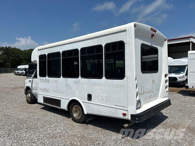 Ford E-350 迷你巴士