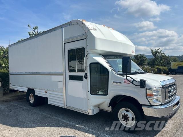 Ford E-350 厢式货车
