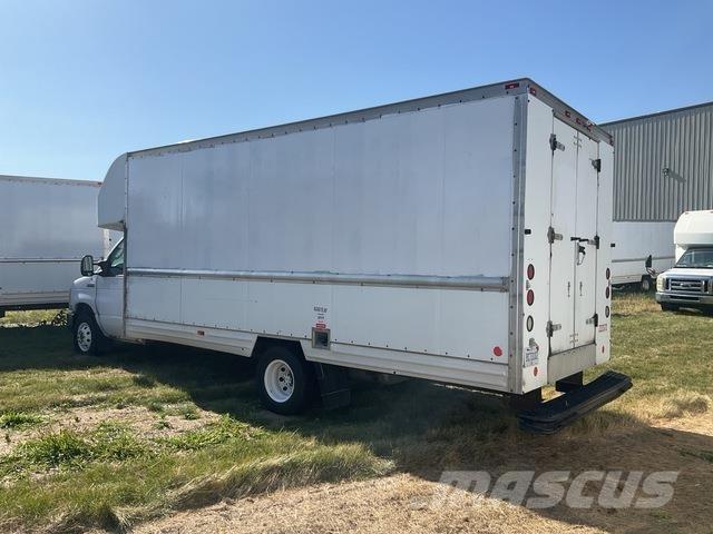 Ford E-350 厢式货车