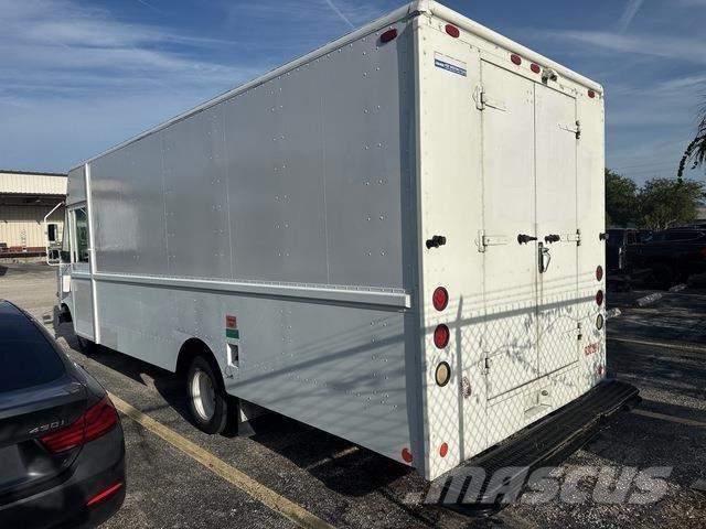 Ford E350 厢式货车