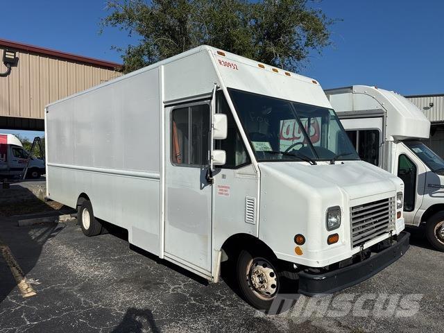 Ford Econoline 商务面包车