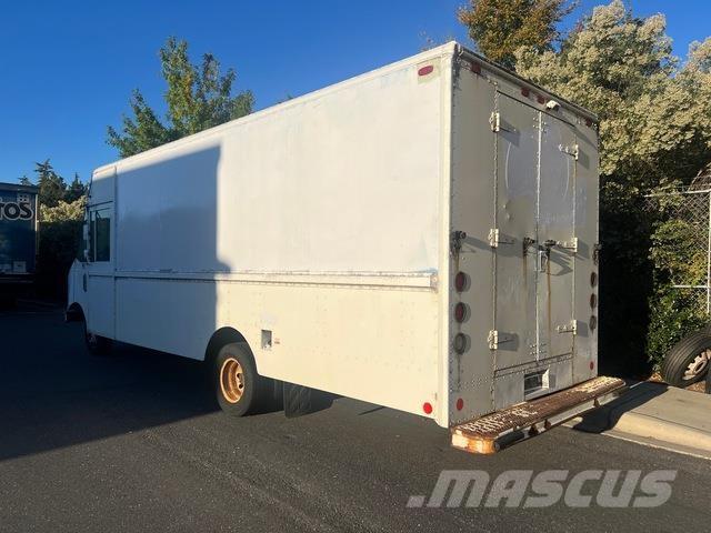 Ford Econoline 商务面包车