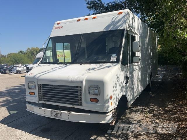 Ford Econoline 商务面包车