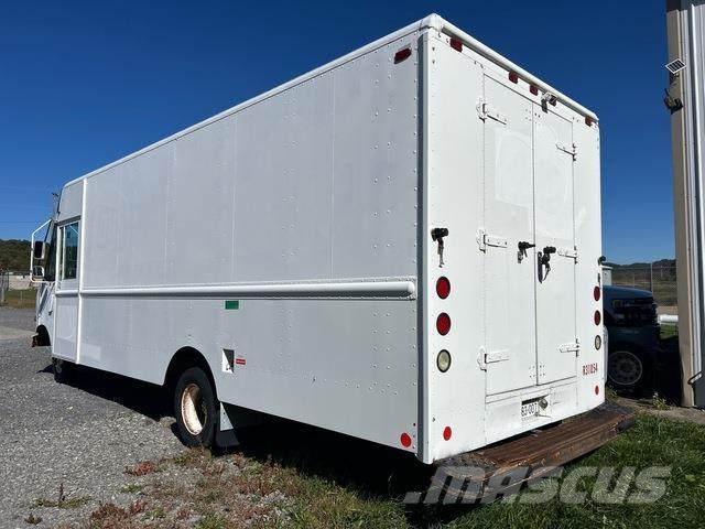 Ford Econoline 商务面包车