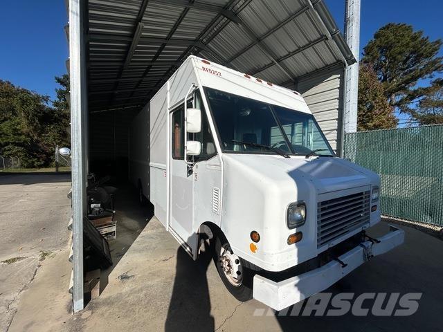 Ford Econoline 商务面包车