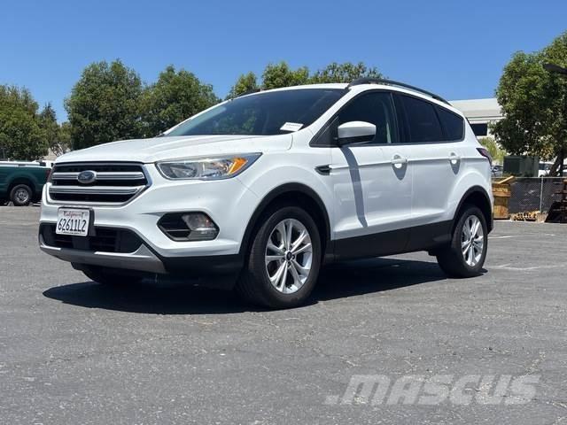Ford Escape 汽车