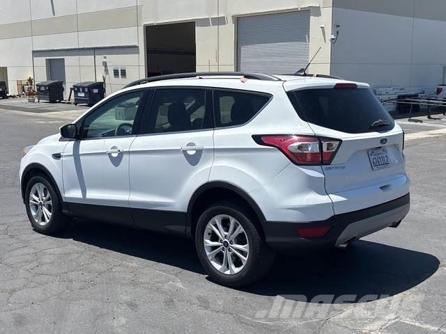 Ford Escape 汽车