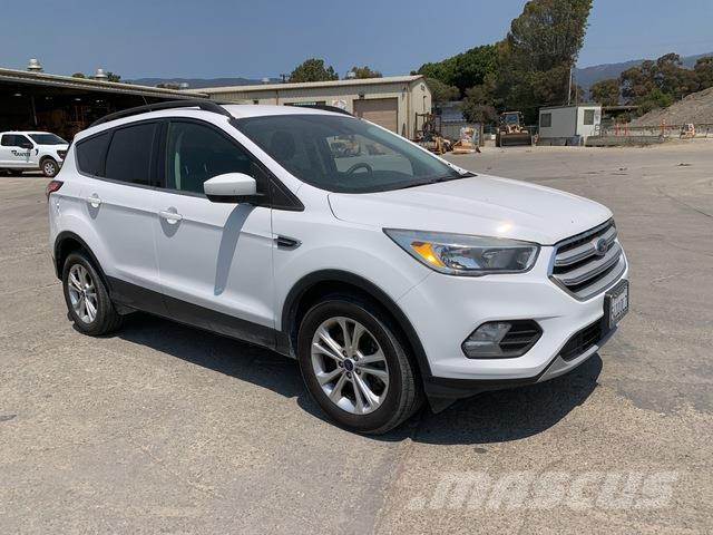 Ford Escape 汽车