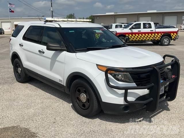 Ford Explorer 汽车