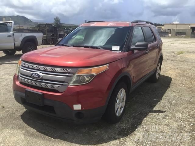 Ford Explorer 汽车