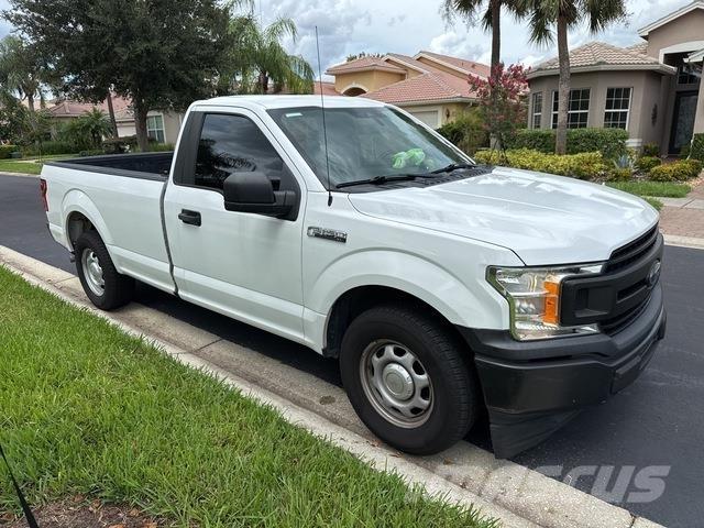 Ford F-150 皮卡车