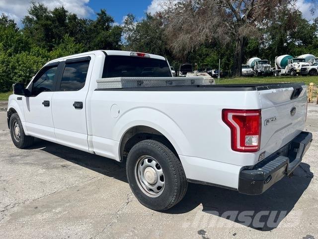 Ford F-150 皮卡车