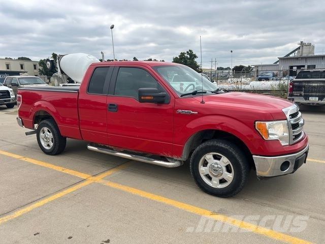 Ford F-150 皮卡车