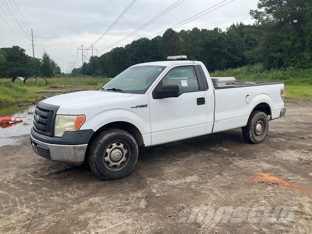 Ford F-150 皮卡车