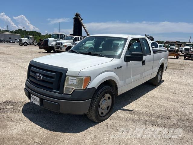 Ford F-150 皮卡车
