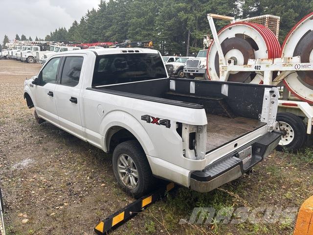 Ford F-150 4x4 皮卡车