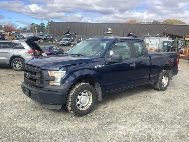 Ford F-150 XL 皮卡车