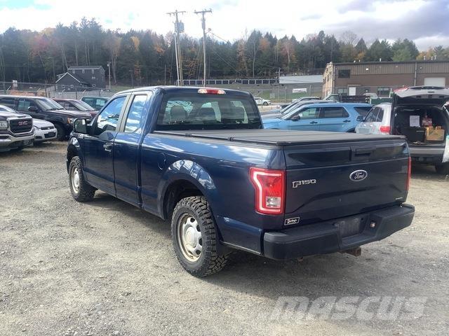 Ford F-150 XL 皮卡车