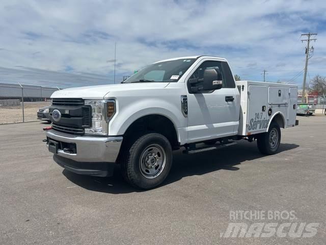 Ford F-250 皮卡车