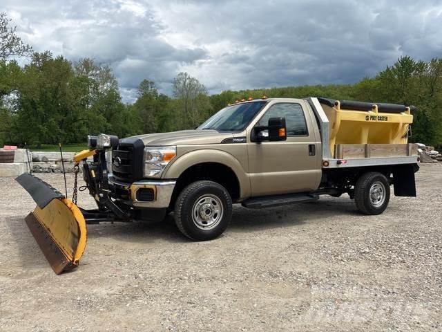 Ford F-250 推雪机