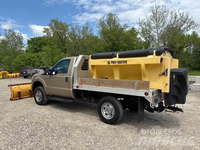 Ford F-250 推雪机