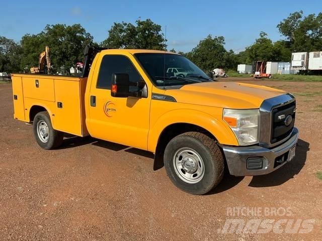 Ford F-250 皮卡车