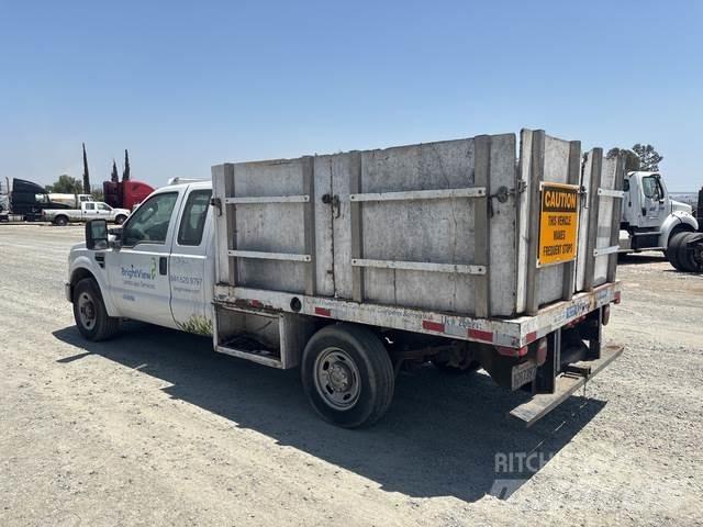 Ford F-250 平板栏板货车