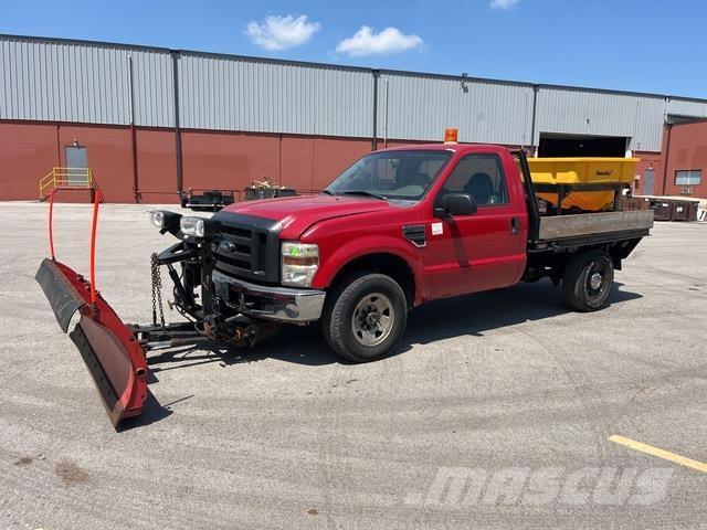 Ford F-250 推雪机