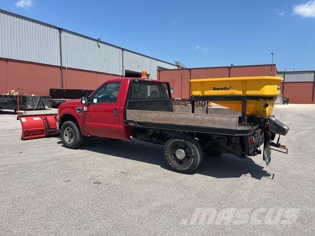 Ford F-250 推雪机