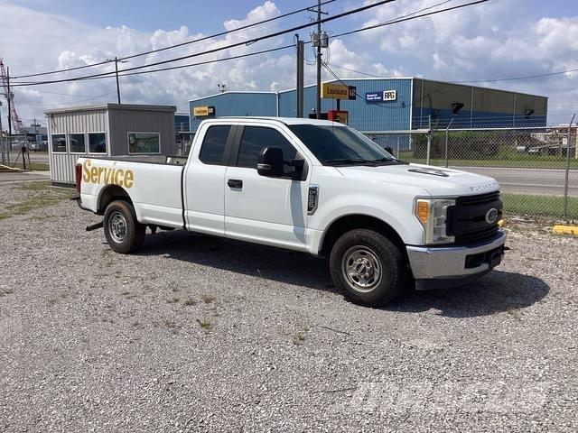 Ford F-250 皮卡车