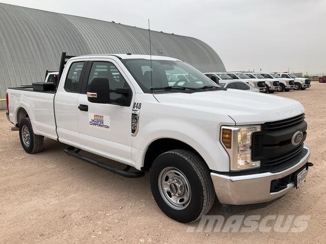 Ford F-250 皮卡车