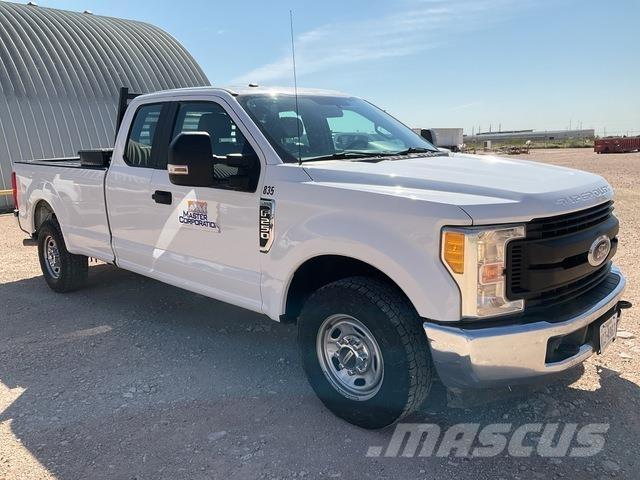 Ford F-250 皮卡车