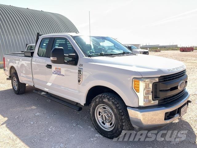 Ford F-250 皮卡车