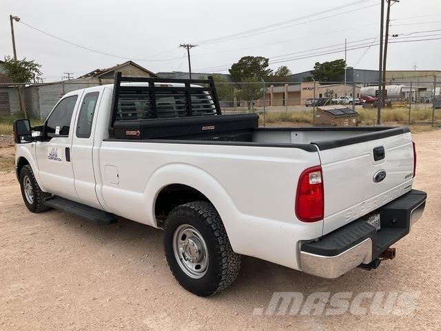 Ford F-250 皮卡车