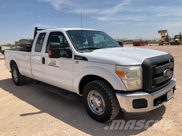 Ford F-250 皮卡车