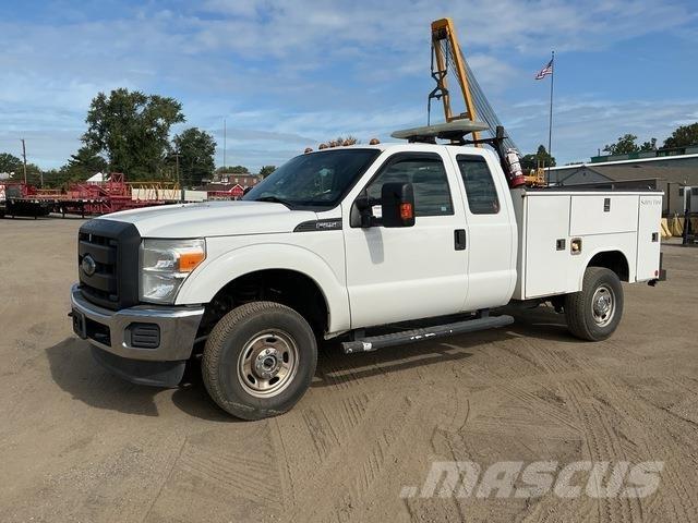 Ford F-250 皮卡车