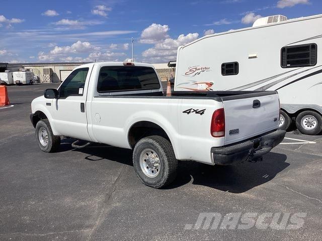 Ford F-250 皮卡车