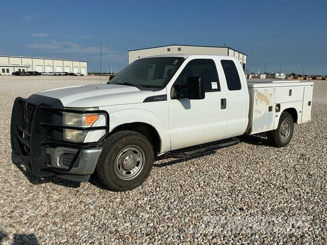 Ford F-250 皮卡车