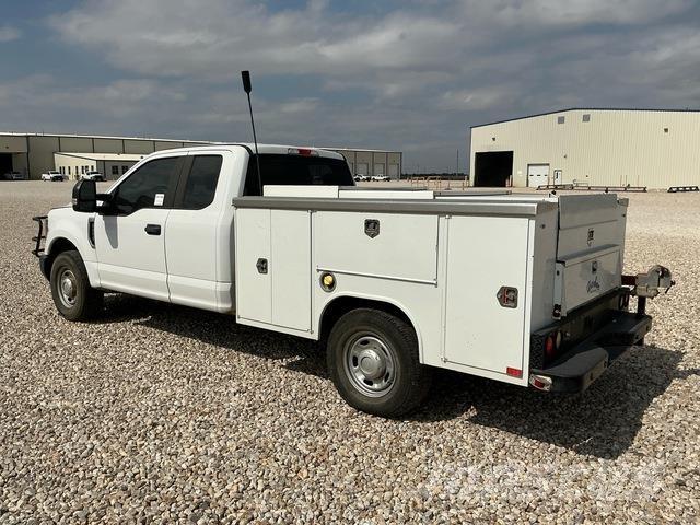 Ford F-250 皮卡车